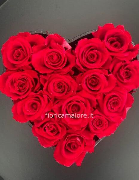 cuore 14 rose stabilizzate 15x13